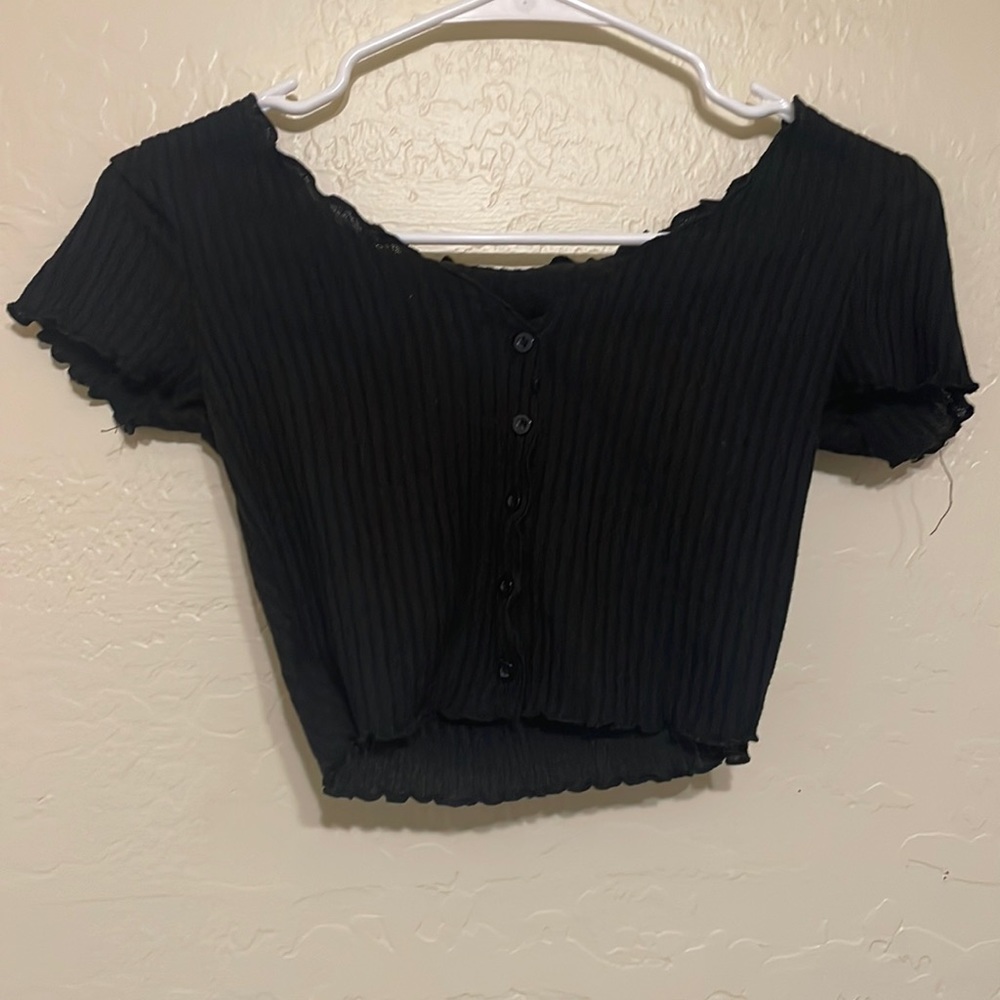 Black buttoned Crop top